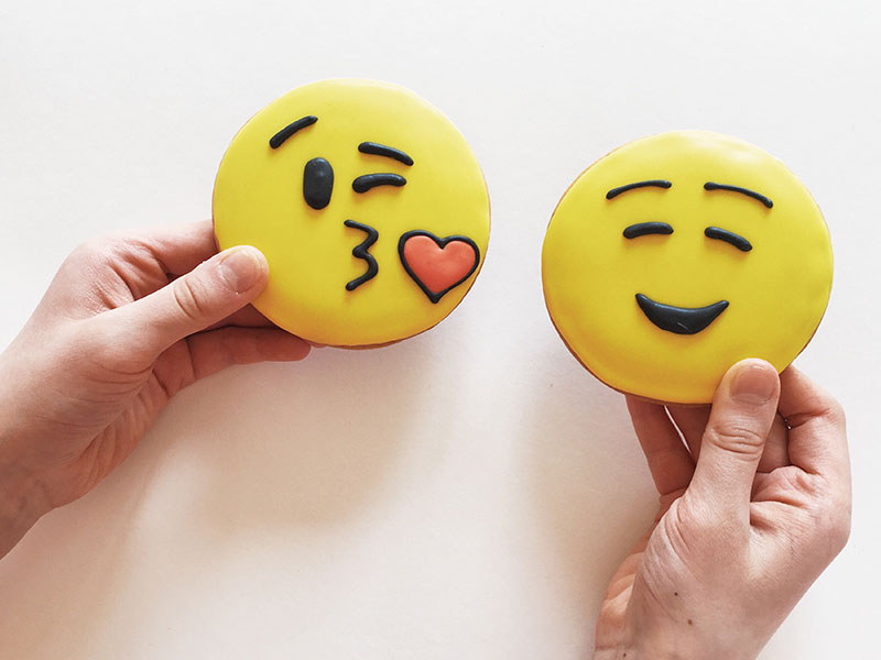 Dating with humor, emphasizing the importance of laughter and fun in relationships on Zoosk.
